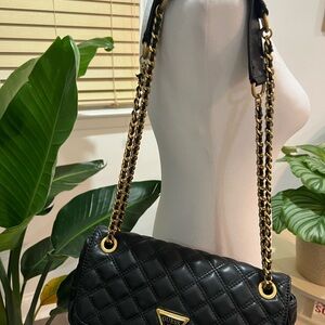 GUESS Black Quilted Shoulder Bag